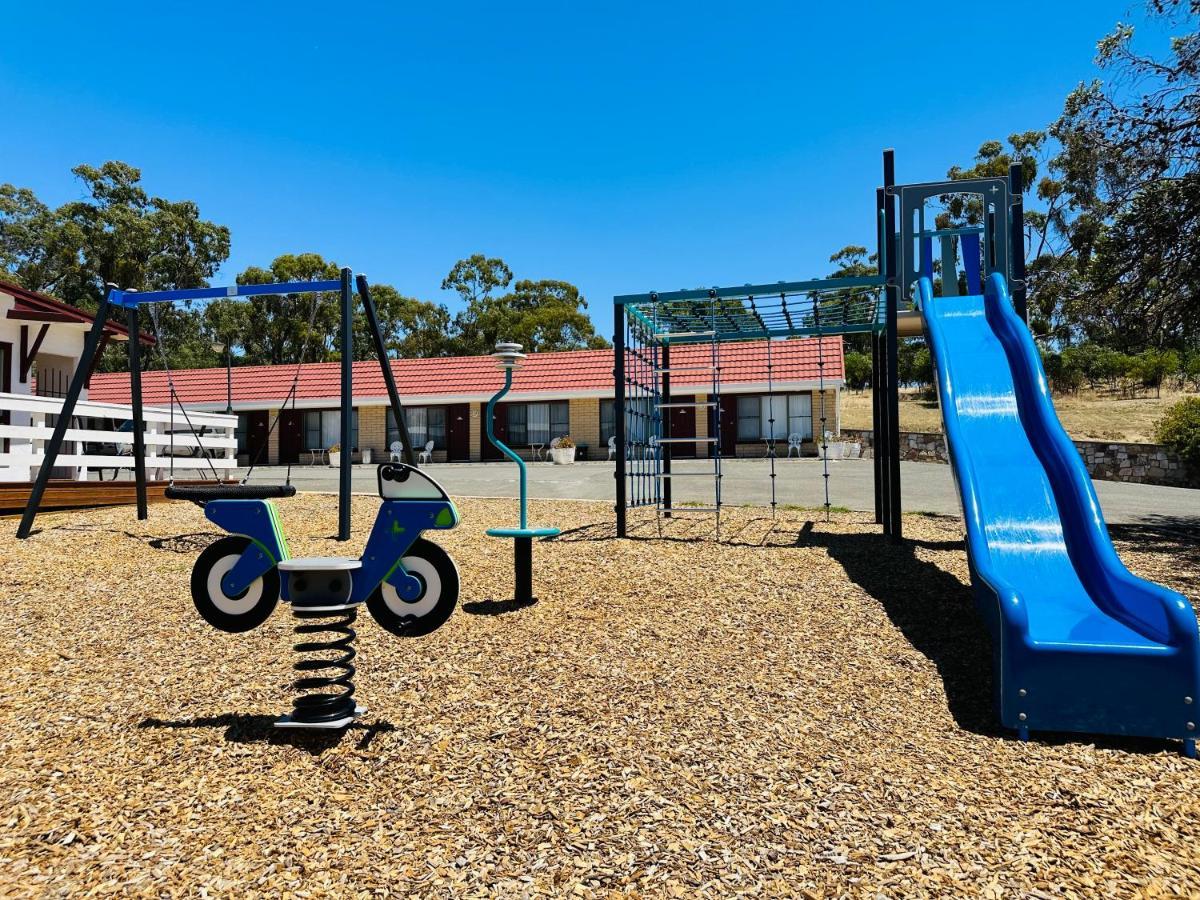 Clare Valley Motel Exterior photo