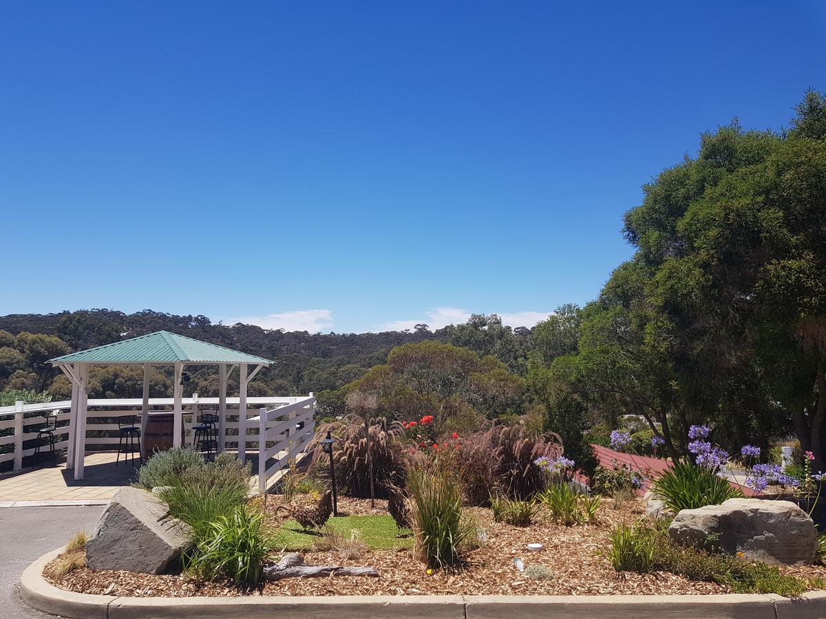 Clare Valley Motel Exterior photo